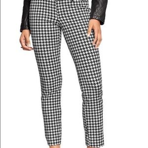 NWOT Old Navy Pixie Pants